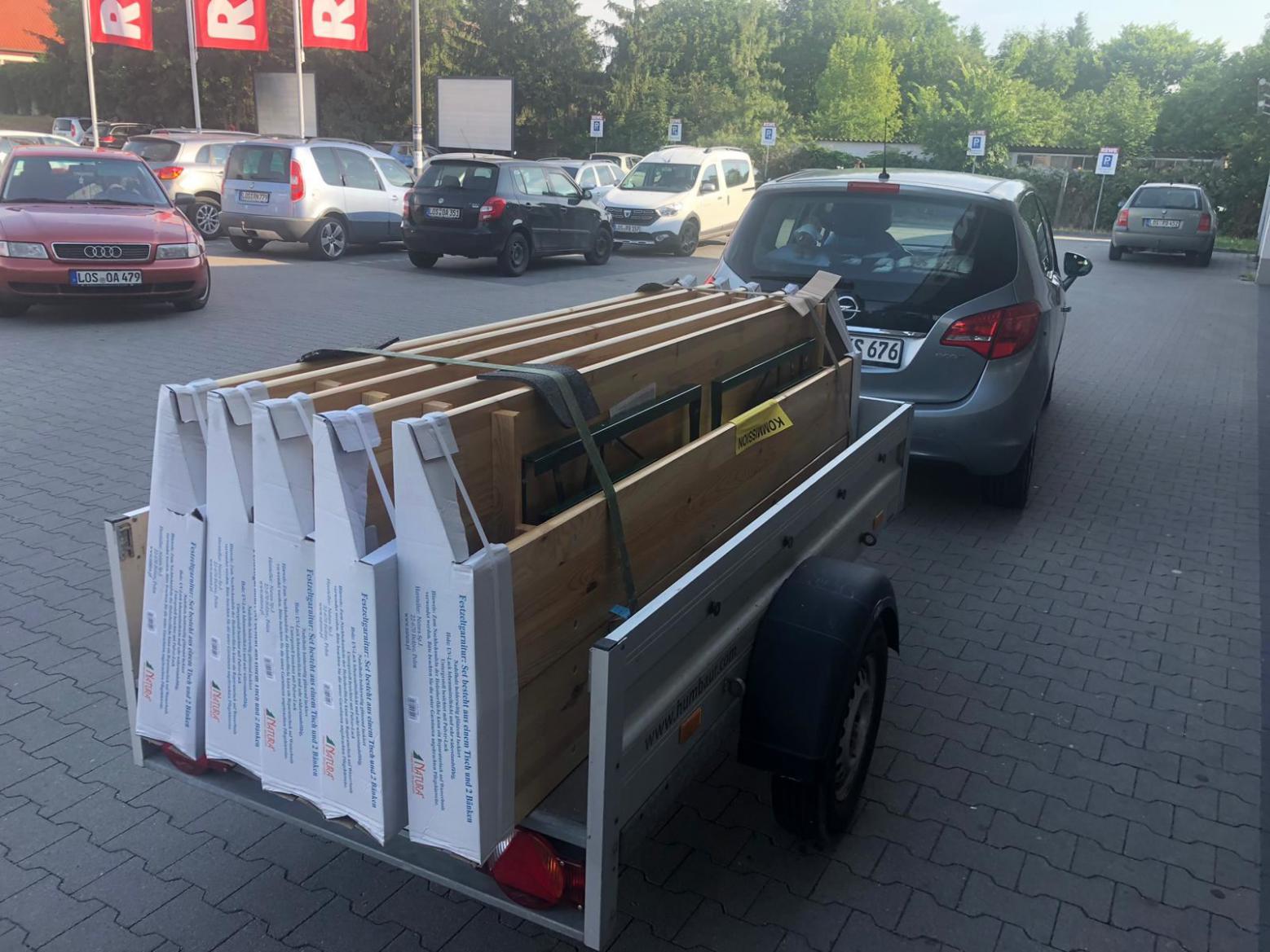 Bänke für das Dorffest